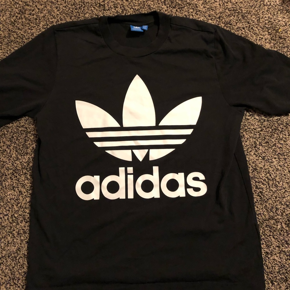 Adidas T-Shirt